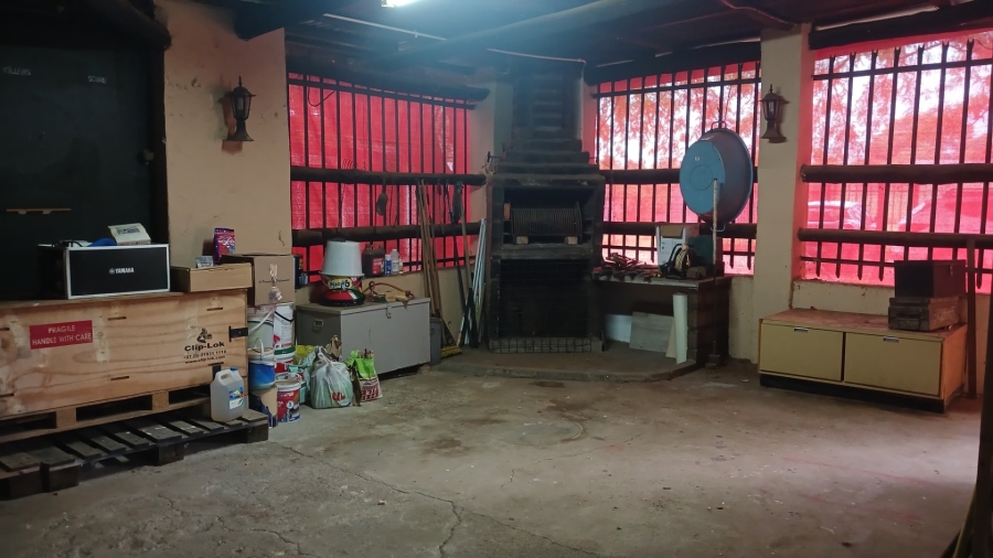  Bedroom Property for Sale in Vredenhof Sh Free State
